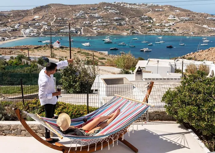펜션 Yalos Mykonos 4 Bedroom Luxury House 5 Minute From Ornos W Sea & Sunset View
