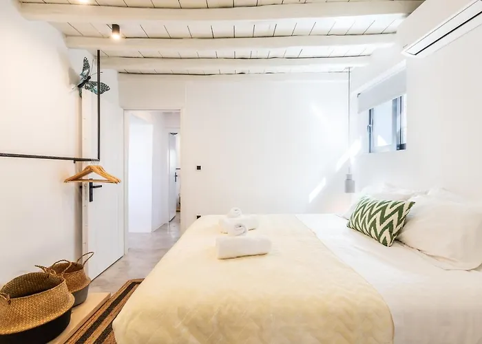 Yalos Mykonos 4 Bedroom Luxury House 5 Minute From Ornos W Sea & Sunset View * Mykonos Town