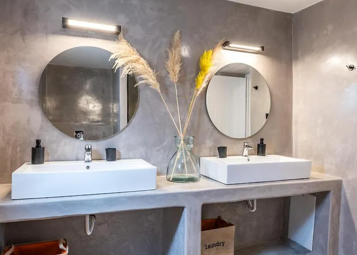 Tatil Evi Yalos Mykonos 4 Bedroom Luxury House 5 Minute From Ornos W Sea & Sunset View Mykonos Town